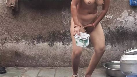 Desi Stepsister Bathing In Desi Bathroom Indian Close Up Porn XHamster