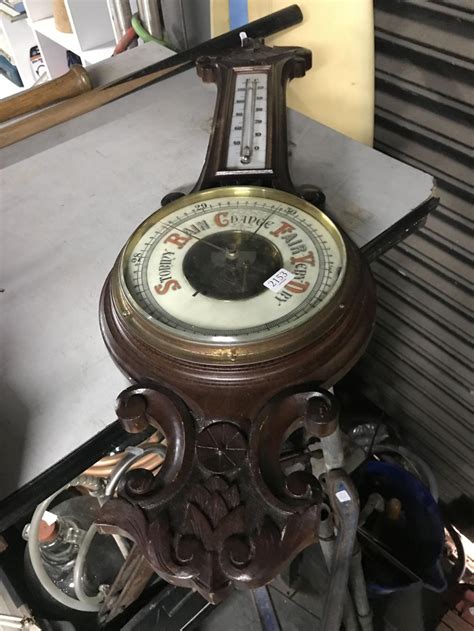 Lot Vintage Barometer