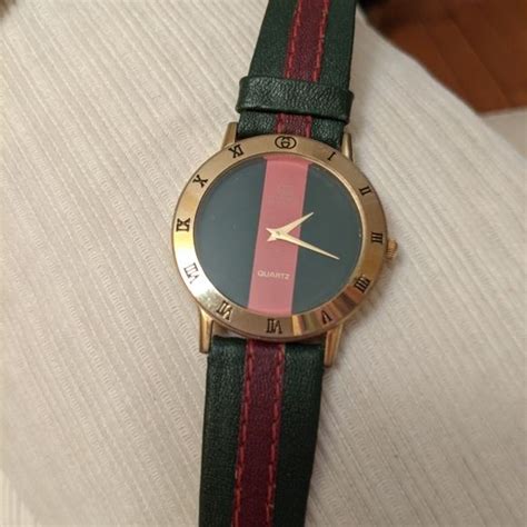 Ladies Gucci Watch Antique Red And Green Striped Leather Band 18k Gold Plate Gucci Watch