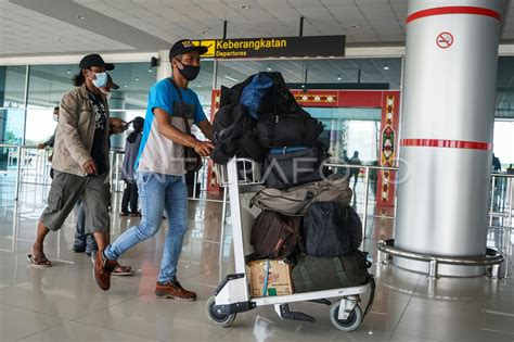 Mudik Lebih Awal Di Bandara Tjilik Riwut Antara Foto