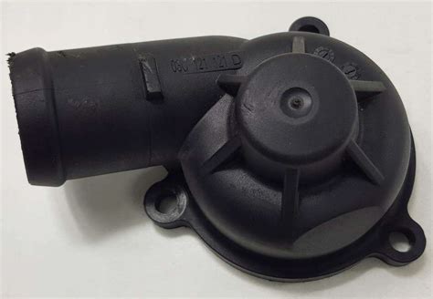 OBUDOWA TERMOSTATU VW AUDI SEAT CAX 03C121121D Shrot Pl