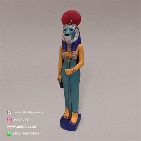 Egyptian statue: Sekhmet/ Tefnut/ Bastet/ Shesmetet sculpture