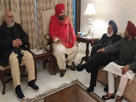 Punjab Pardesh Congress Cold War Navjot Singh Sidhu Personal Meeting