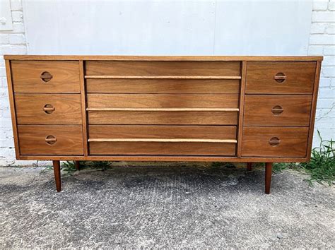 Triple 9 Drawer Walnut Low Dresser By Bassett Epoch