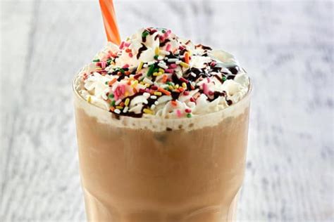 Dunkin Donuts Iced Cake Batter Latte Copykat Recipes