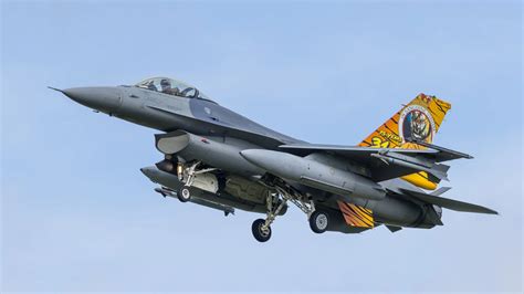 chasing  tiger belgian   fa  debuts  squadrons