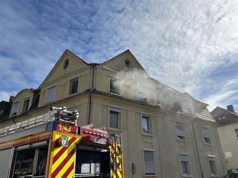 Brand In Wohnung Feuerwehr St Ingbert Rettet Bewohner Wir Sind St