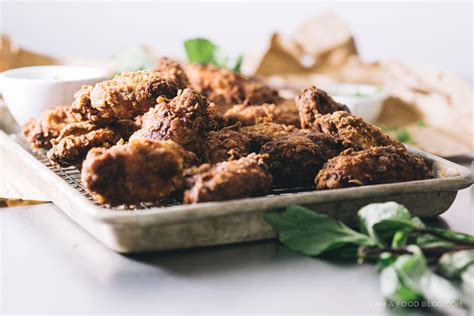 How to make: Buttermilk Fried Chicken Wings · i am a food blog i am a ...