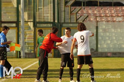 Calcio Lega Pro Messina Melfi Le Pagelle Dei Giallorossi MessinaOra It