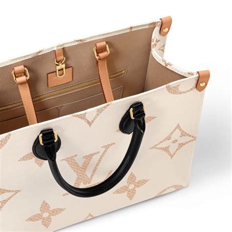 Louis Vuitton OnTheGo MM Monogram Dune Crossbodyhandbag