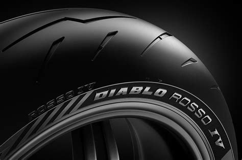 Nuevo Pirelli Diablo Rosso Iv La Cuarta Generación De Un Neumático