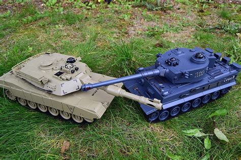 Large RC Twin Battle Tank Radio Remote Control Tank Abrams M1 A2 Vs