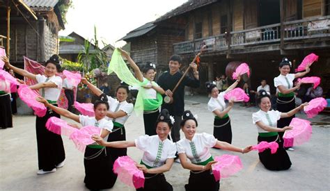 Xoe Thai Accredited As UNESCO Intangible Cultural Heritage Of Humanity