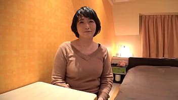 Imágenes valiosas de una MILF japonesa embarazada en un hotel XVIDEOS