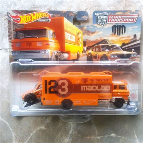 Hot Wheels Premium Mad Mike Mazda RX GT Sakura Sprinter Car Culture Team Transport