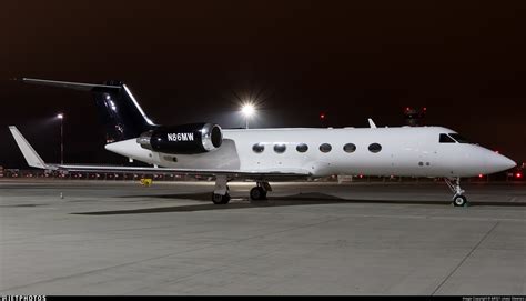 N Mw Gulfstream G Iv Private Lukasz Stawiarz Jetphotos