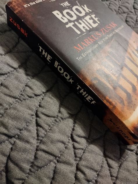 The Book Thief By Markus Zusak Paperback Ebay