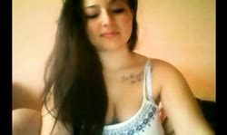 Mature Fucks Shaved Pussy At Hottie Daily