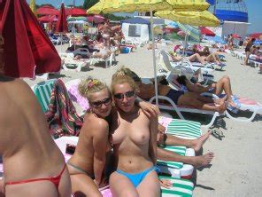 Beach Beauties Porn Pic