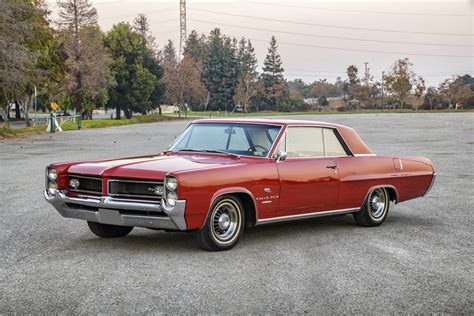 1964 Pontiac Grand Prix