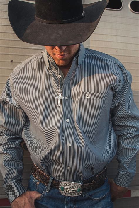 Holiday Gift Guide for the Modern Cowboy | Modern cowboy, Western ...