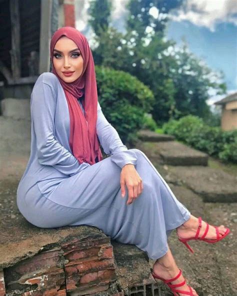 Beautiful Muslim Women Arab Girls Hijab Girl Hijab Niqab Classy