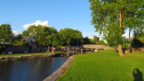 Th Lock Grand Canal Digby Bridge Colin Park Cc By Sa