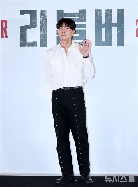 Sự kiện VIP quy tụ Jennie và Suzy Nhan sắc nữ thần hot nhất Kpop không bằng thái độ của nàng