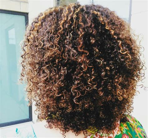 The Perfect Routine For Kinky Curls Urban Betty Salon Urban Betty