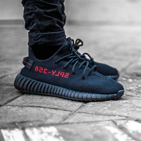 adidas Yeezy Boost 350 V2 "Bred" - Дата релиза, где купить