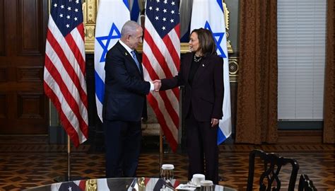 Kamala Harris Bila Je O Trija Od Bidena Prema Netanyahuu Okon Ajte