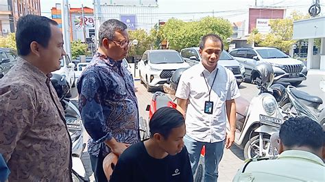 Lps Cairkan Tahap Ii Pembayaran Klaim Simpanan Nasabah Bpr Di Indramayu