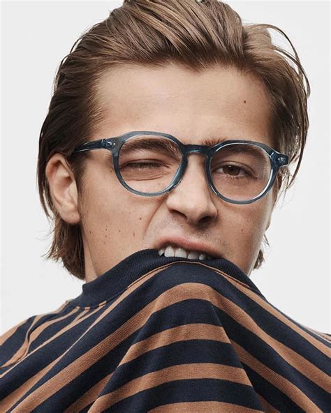 Warby Parker Spring 2023 Ad Campaign Review The Impression