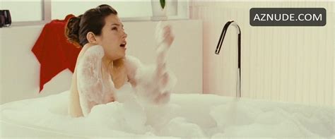 GIRL ON A BICYCLE NUDE SCENES AZNude