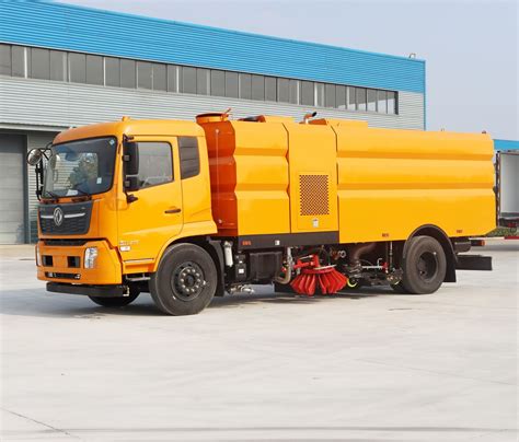 Dongfeng Cubic Meter Multifunctional Washing And Sweeping Truck With