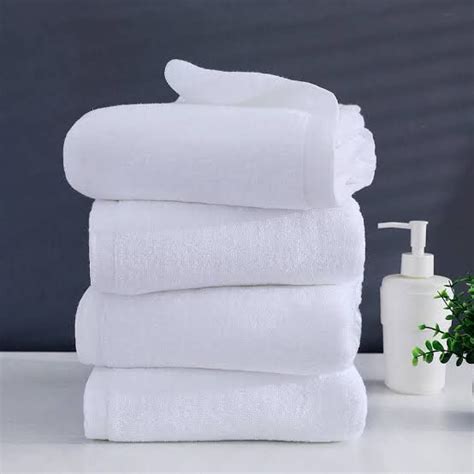 A DEEP DIVE INTO THE WORLD OF TOWELS - Stuch Beddings