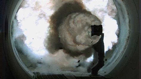 US Navy unveils electromagnetic railgun prototypes — RT US News