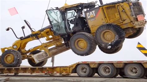 Extreme Dangerous Idiots Biggest Bulldozer Heavy Equipment Operator