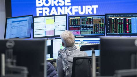 H Chster Stand Seiner Geschichte Dax Steigt Auf Rekordhoch Wirtschaft