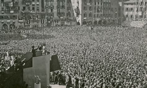 Per una storia delleredità materiale del ventennio fascista Il caso