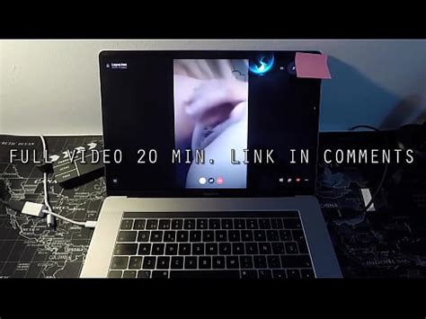 La actriz porno milf española se folla a un fan en la webcam Leyva Hot ctdx XVIDEOS