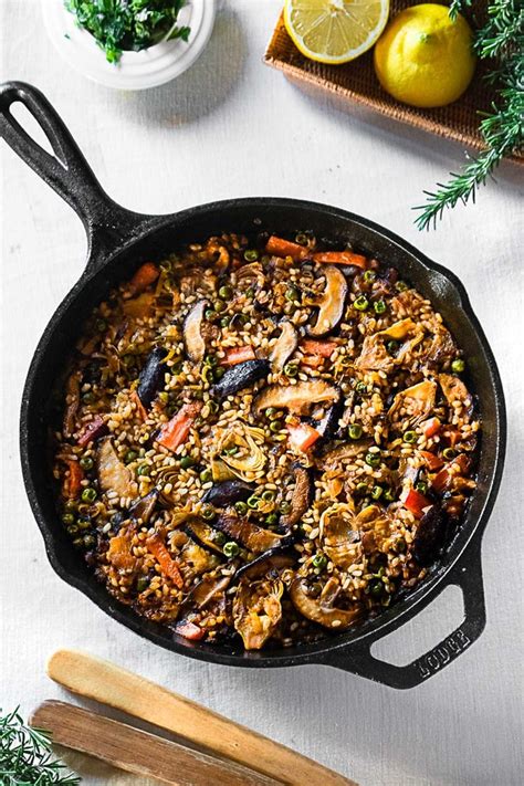 Vegetable Paella Recipe – HouseholdCooking.com