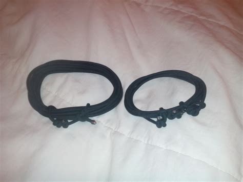 Gear Hacking: Temporary Paracord Wristband | thewayoutisthru