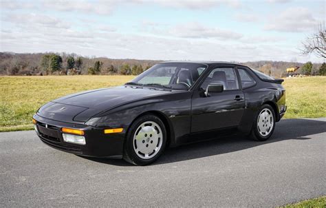 Place Bid - 42k-Mile 1988 Porsche 944 Turbo | PCARMARKET