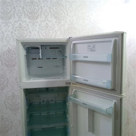 Samsung вариант 20 - Холодильники с верхней морозильной камерой