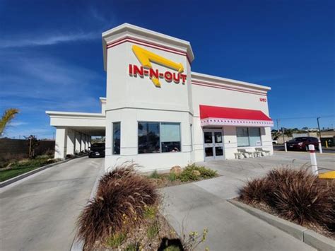 IN-N-OUT BURGER - Updated January 2025 - 10 Photos & 14 Reviews - 2420 Coronado Ave, San Diego ...