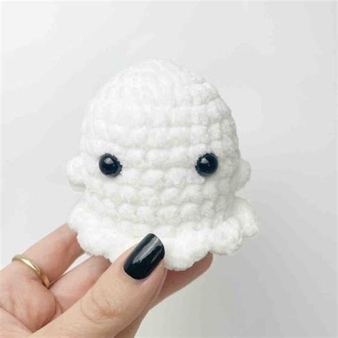 12 Ghost Crochet Patterns For A Hauntingly Stylish Halloween 2024