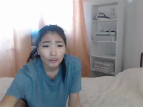 Yummylipsx Asian Naked Dancing Tats Perky Tits