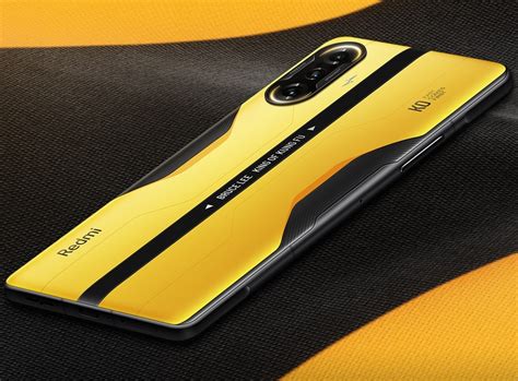 Xiaomi представила смартфон Redmi K40 Bruce Lee Special Edition