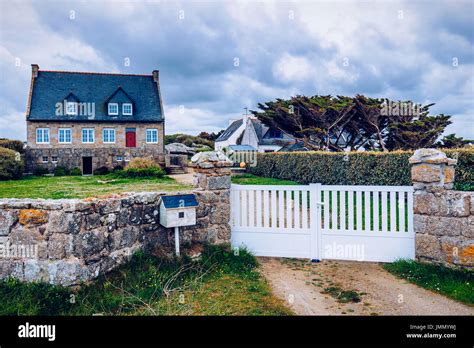 Le phare de Pontusval à vos visites de Brignogan Plages Finistère